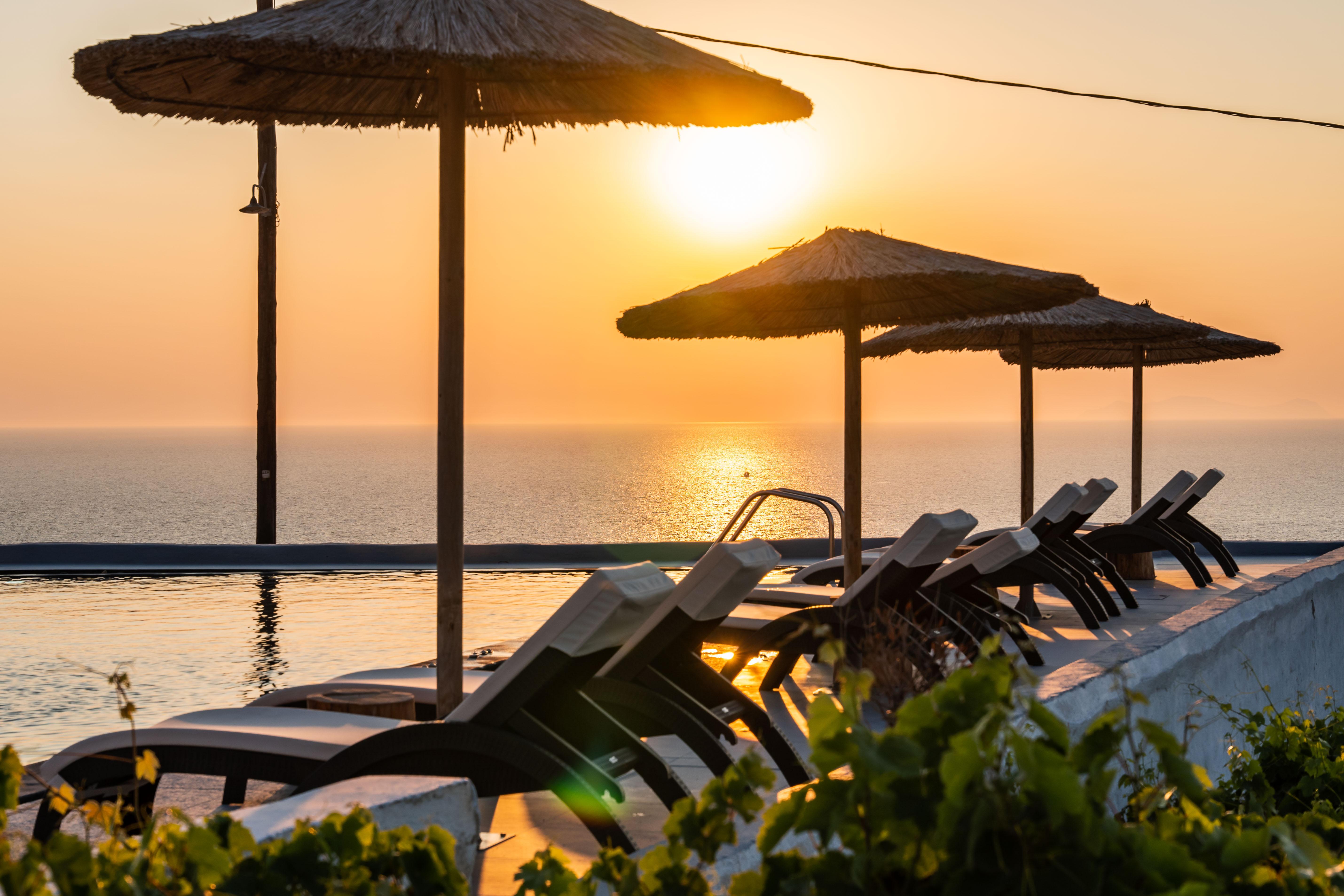 Serenita Luxury Suites Akrotírion Kültér fotó