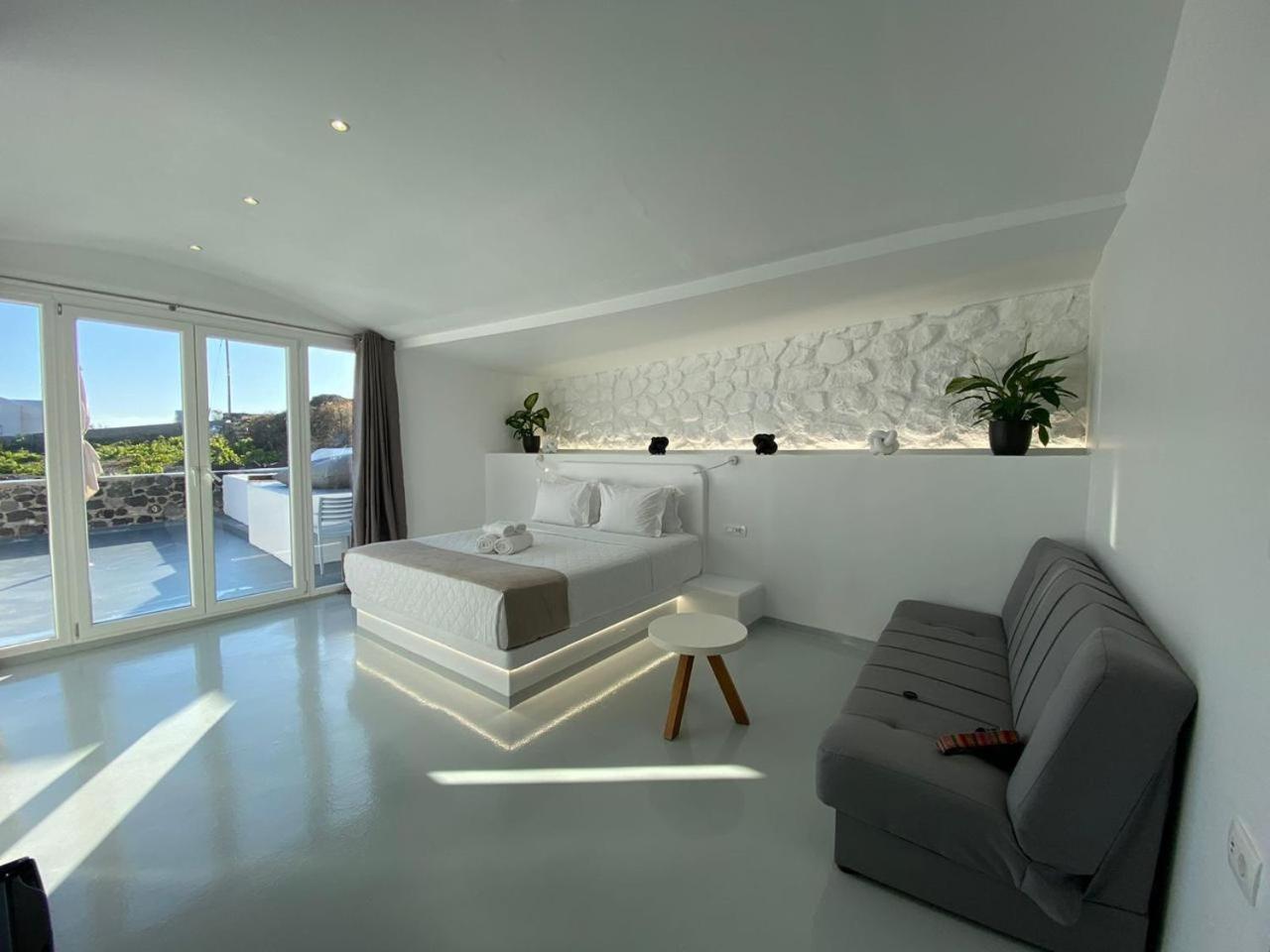 Serenita Luxury Suites Akrotírion Kültér fotó