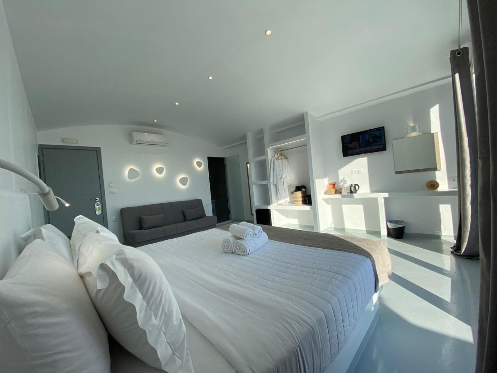 Serenita Luxury Suites Akrotírion Kültér fotó